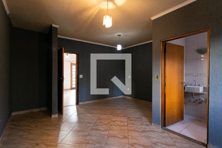 Casa à venda com 172m², 3 quartos e 1 vagaSuíte 1