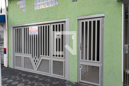 Casa à venda com 172m², 3 quartos e 1 vagaFachada