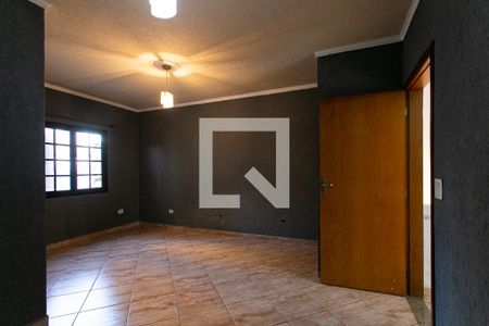 Casa à venda com 172m², 3 quartos e 1 vagaSuíte 1