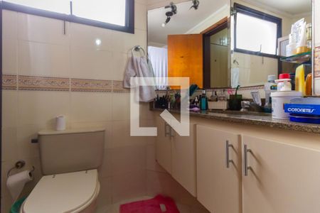 Apartamento à venda com 117m², 3 quartos e 2 vagasBanheiro da Suíte 1