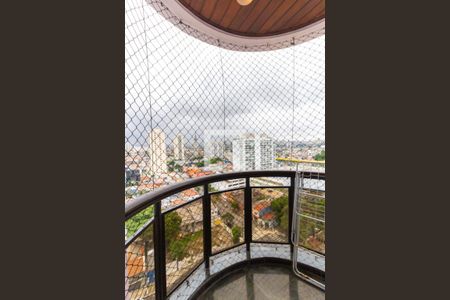 Apartamento à venda com 117m², 3 quartos e 2 vagasvaranda