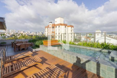 Apartamento à venda com 73m², 2 quartos e 2 vagas Apartamento à venda com 73m², 2 quartos e 2 vagasÁrea comum - Piscina