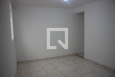 Sala de casa de condomínio para alugar com 1 quarto, 45m² em Itaquera, São Paulo