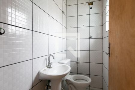 Casa à venda com 97m², 2 quartos e 1 vagaBanheiro 2