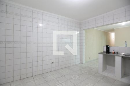 Casa à venda com 97m², 2 quartos e 1 vagaCozinha 
