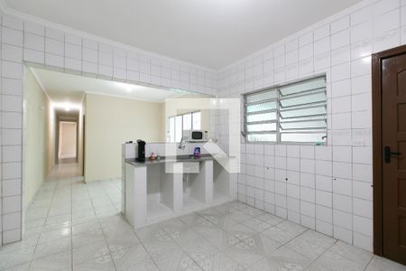 Casa à venda com 97m², 2 quartos e 1 vagaCozinha 