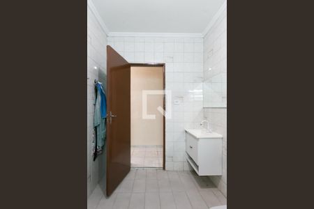 Casa à venda com 97m², 2 quartos e 1 vagaBanheiro 1