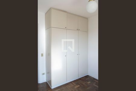 Apartamento à venda com 120m², 3 quartos e 2 vagas Apartamento à venda com 120m², 3 quartos e 2 vagasQuarto 3