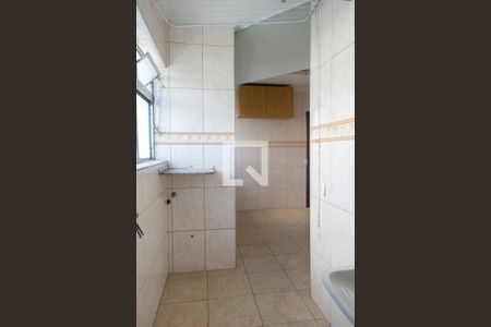 Apartamento à venda com 120m², 3 quartos e 2 vagas Apartamento à venda com 120m², 3 quartos e 2 vagasÁrea de Serviço