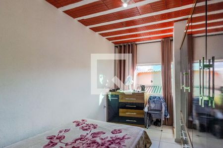 Casa à venda com 274m², 4 quartos e 4 vagas