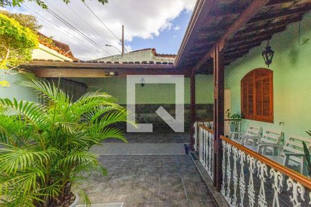 Casa à venda com 274m², 4 quartos e 4 vagas