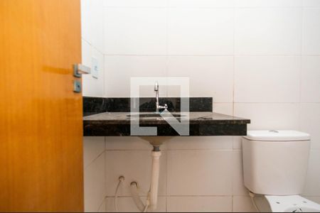Apartamento para alugar com 48m², 2 quartos e sem vaga Apartamento para alugar com 48m², 2 quartos e sem vagaBanheiro