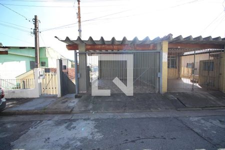 Casa para alugar com 80m², 2 quartos e 1 vagaFachada