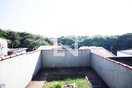 Casa para alugar com 80m², 2 quartos e 1 vagaQuintal