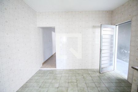 Casa para alugar com 80m², 2 quartos e 1 vagaCozinha