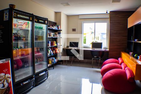 Apartamento para alugar com 65m², 2 quartos e 2 vagas Apartamento para alugar com 65m², 2 quartos e 2 vagasSala de Jogos