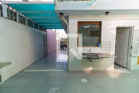 Quintal de casa para alugar com 3 quartos, 160m² em Rolinópolis, São Paulo