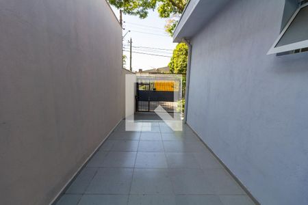 Garagem de casa para alugar com 3 quartos, 160m² em Rolinópolis, São Paulo