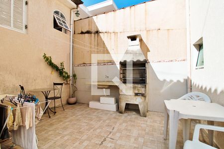 Casa à venda com 400m², 4 quartos e 2 vagasÁrea Externa Casa 1