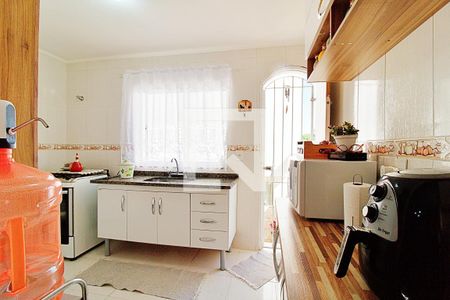 Casa à venda com 400m², 4 quartos e 2 vagasCozinha Casa 1