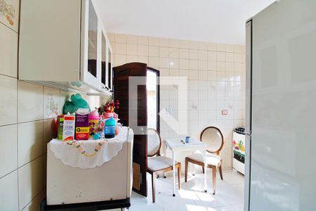 Casa à venda com 400m², 4 quartos e 2 vagasCozinha Casa 3