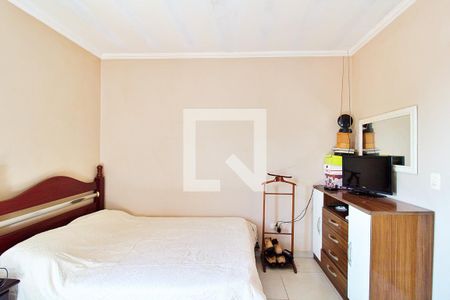 Casa à venda com 400m², 4 quartos e 2 vagasQuarto Casa 2