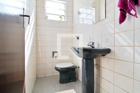 Casa à venda com 400m², 4 quartos e 2 vagasBanheiro da Casa 3