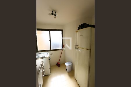 Cozinha de apartamento para alugar com 1 quarto, 57m² em Vila Andrade, São Paulo