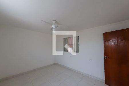 Quarto  de casa para alugar com 2 quartos, 100m² em Vila Nilo, São Paulo