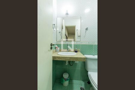 Casa à venda com 200m², 3 quartos e 4 vagas Casa à venda com 200m², 3 quartos e 4 vagasBanheiro da Suíte 2