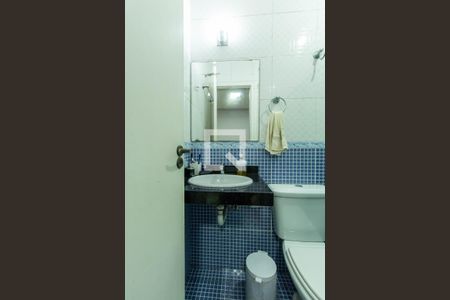 Casa à venda com 200m², 3 quartos e 4 vagas Casa à venda com 200m², 3 quartos e 4 vagasBanheiro da Suíte 3