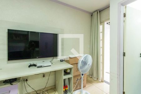 Casa à venda com 200m², 3 quartos e 4 vagas Casa à venda com 200m², 3 quartos e 4 vagasSuíte 3