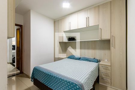 Quarto 1 de apartamento à venda com 2 quartos, 40m² em Cidade Líder, São Paulo