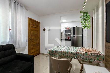 Sala  de apartamento à venda com 2 quartos, 40m² em Cidade Líder, São Paulo
