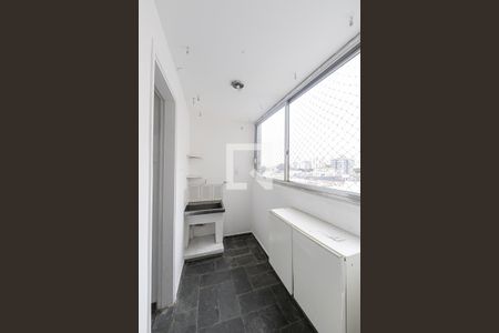 Apartamento para alugar com 70m², 2 quartos e 1 vagaÁrea de Serviço
