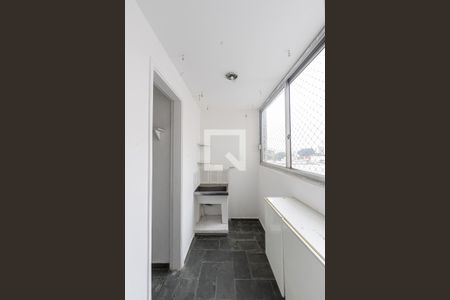 Apartamento para alugar com 70m², 2 quartos e 1 vagaÁrea de Serviço