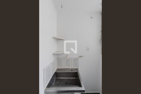 Apartamento para alugar com 70m², 2 quartos e 1 vagaÁrea de Serviço