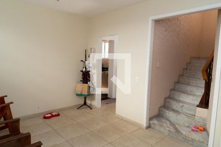 Casa para alugar com 450m², 6 quartos e 2 vagas Casa para alugar com 450m², 6 quartos e 2 vagasHall social