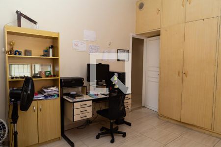 Casa para alugar com 450m², 6 quartos e 2 vagas Casa para alugar com 450m², 6 quartos e 2 vagasQuarto 4