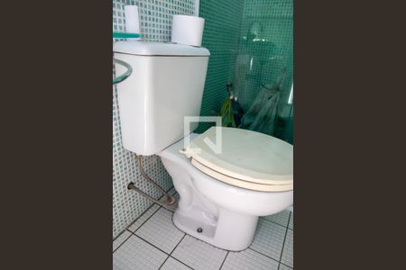 Casa à venda com 360m², 4 quartos e 6 vagasBanheiro 5