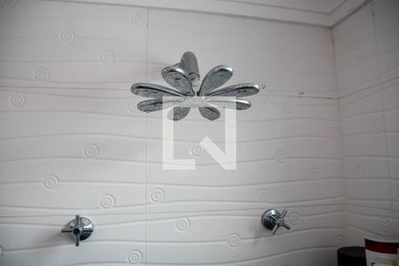 Casa à venda com 360m², 4 quartos e 6 vagasBanheiro do Quarto 3