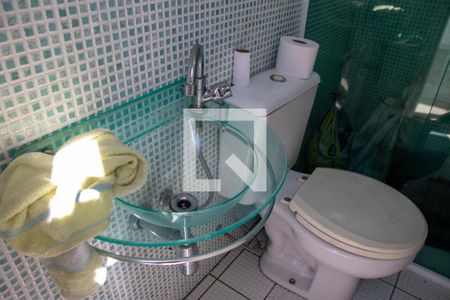 Casa à venda com 360m², 4 quartos e 6 vagasBanheiro 5