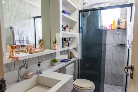 Apartamento à venda com 64m², 2 quartos e 1 vaga Apartamento à venda com 64m², 2 quartos e 1 vagaBanheiro