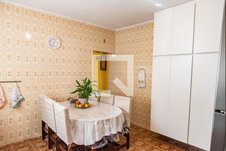 Casa à venda com 400m², 3 quartos e 5 vagas Casa à venda com 400m², 3 quartos e 5 vagasCozinha