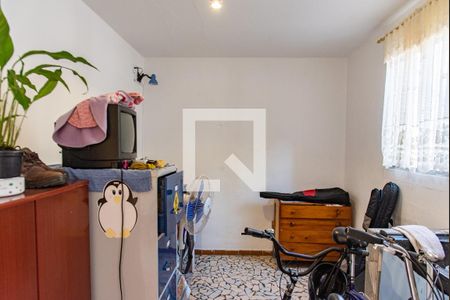 Casa à venda com 400m², 3 quartos e 5 vagas Casa à venda com 400m², 3 quartos e 5 vagasOficina