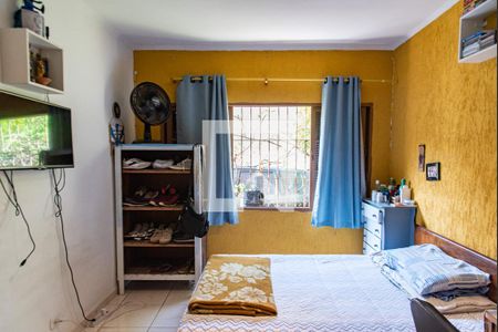 Casa à venda com 400m², 3 quartos e 5 vagas Casa à venda com 400m², 3 quartos e 5 vagasQuarto 3