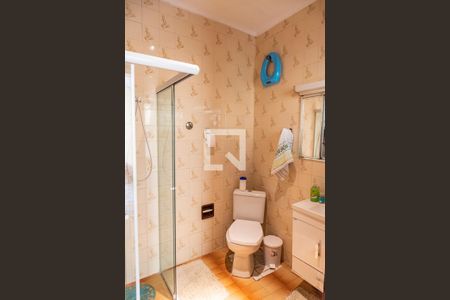 Casa à venda com 400m², 3 quartos e 5 vagas Casa à venda com 400m², 3 quartos e 5 vagasBanheiro de serviço