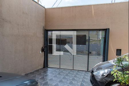 Casa à venda com 400m², 3 quartos e 5 vagas Casa à venda com 400m², 3 quartos e 5 vagasGaragem