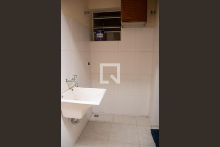 Casa para alugar com 50m², 1 quarto e sem vagaÁrea de Serviço