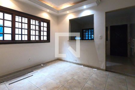 Sala de casa para alugar com 3 quartos, 108m² em Jardim Palmira, Guarulhos